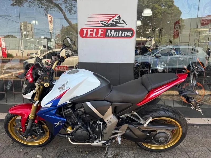 HONDA CB 1000R 2013 - Foto 2