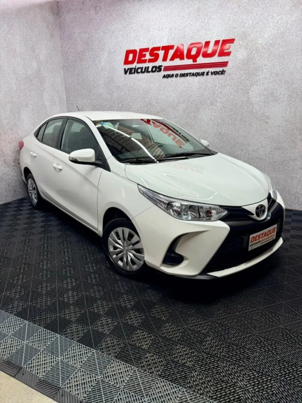 Toyota Yaris XL SEDAN 1.5 FLEX 16V 4P AUT. 2025