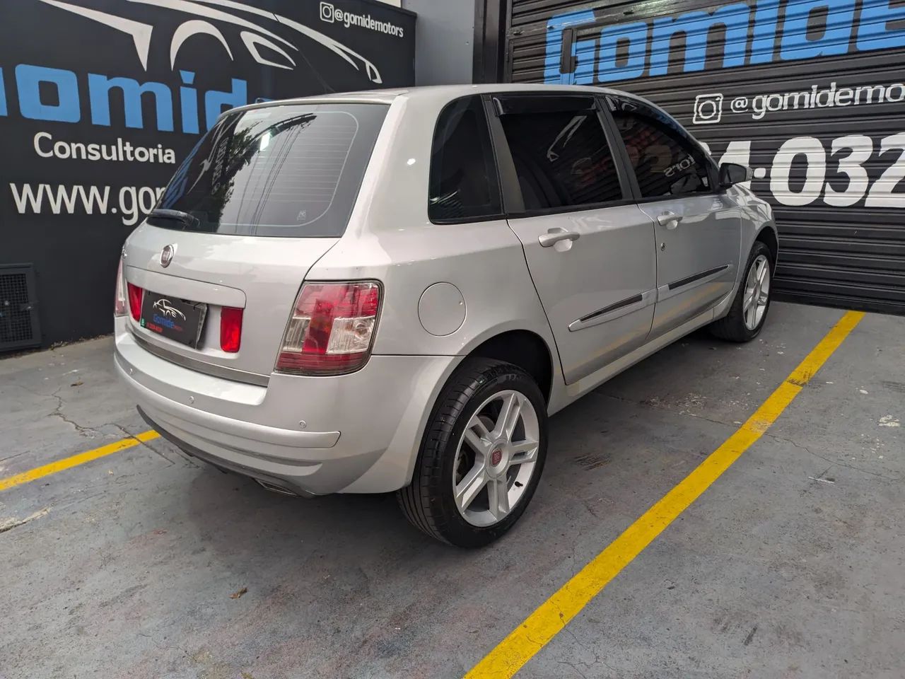 Fiat Stilo Dualogic 1.8 Flex 8V 5P 2009 - Foto 4