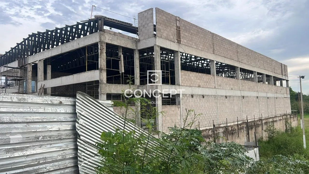 GALPÃO COMERCIAL NA AV. MIGUEL SUTIL COM 1.977 M² E 30 VAGAS - Foto 2