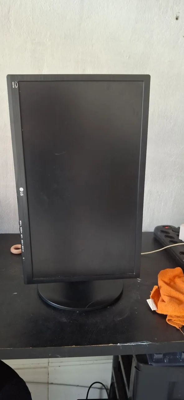 MONITOR LG 22"
