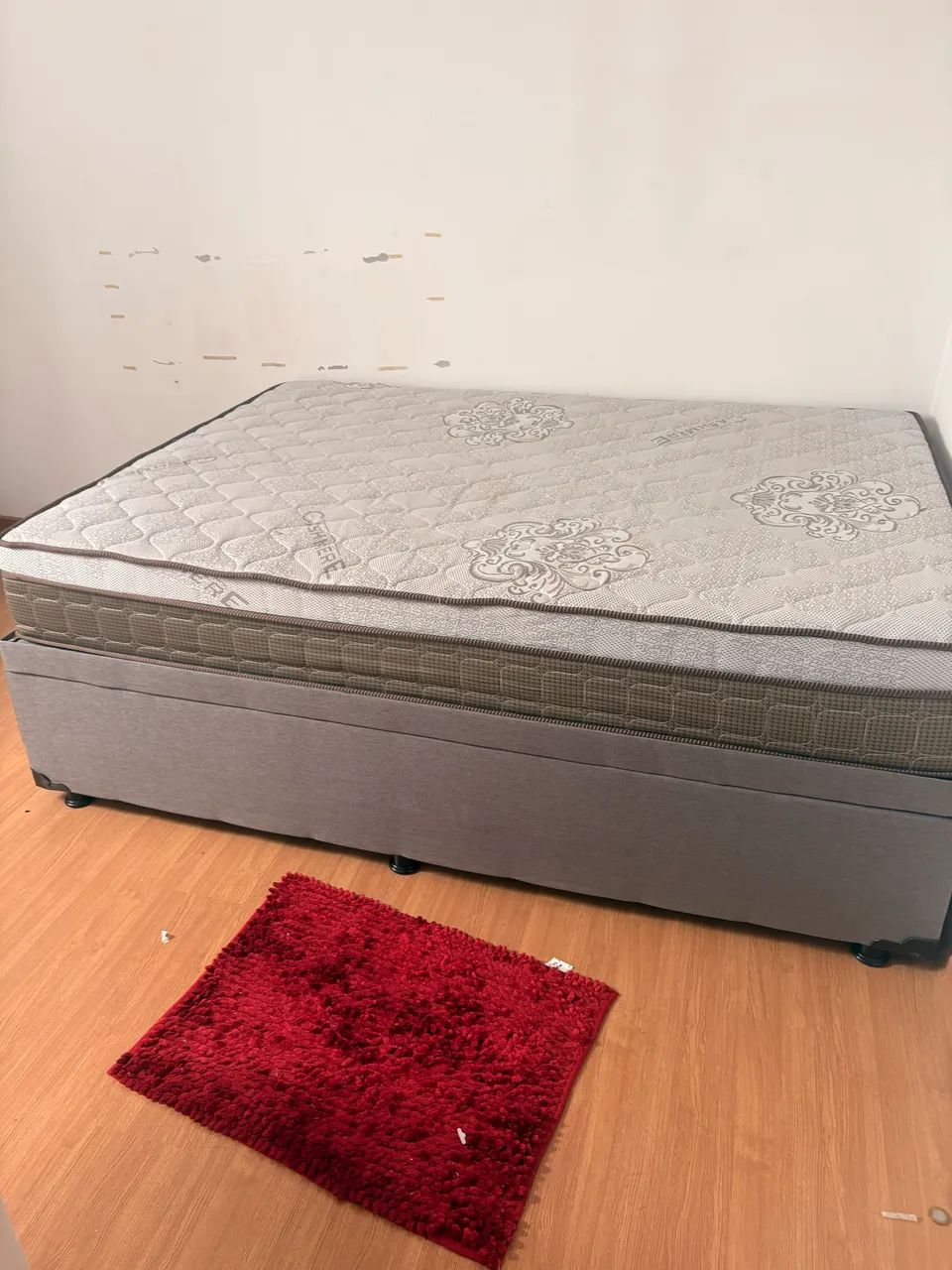 Vende cama  box baú com colchão  molas - Foto 2
