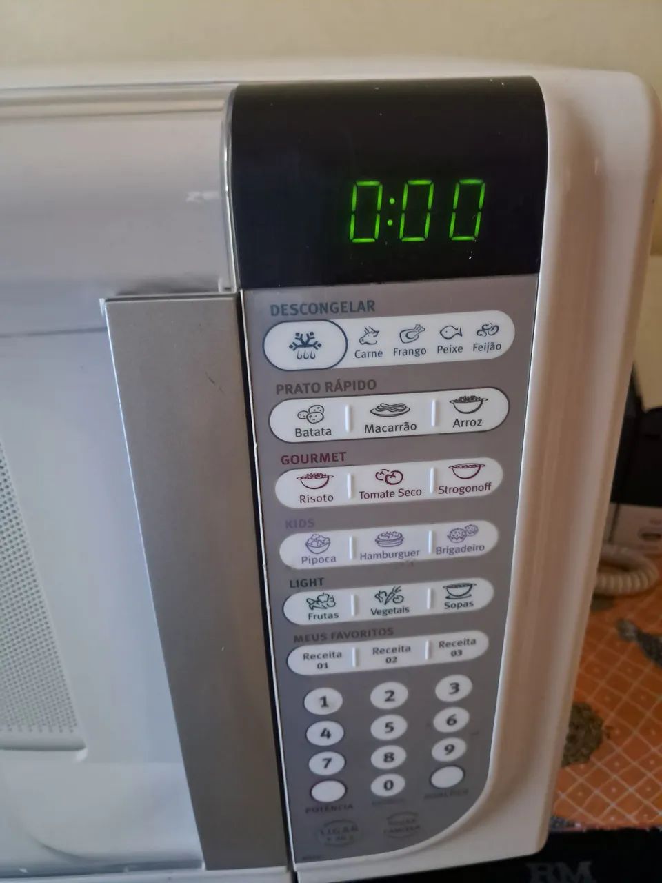 Micro-ondas Electrolux 31 litros - Foto 2