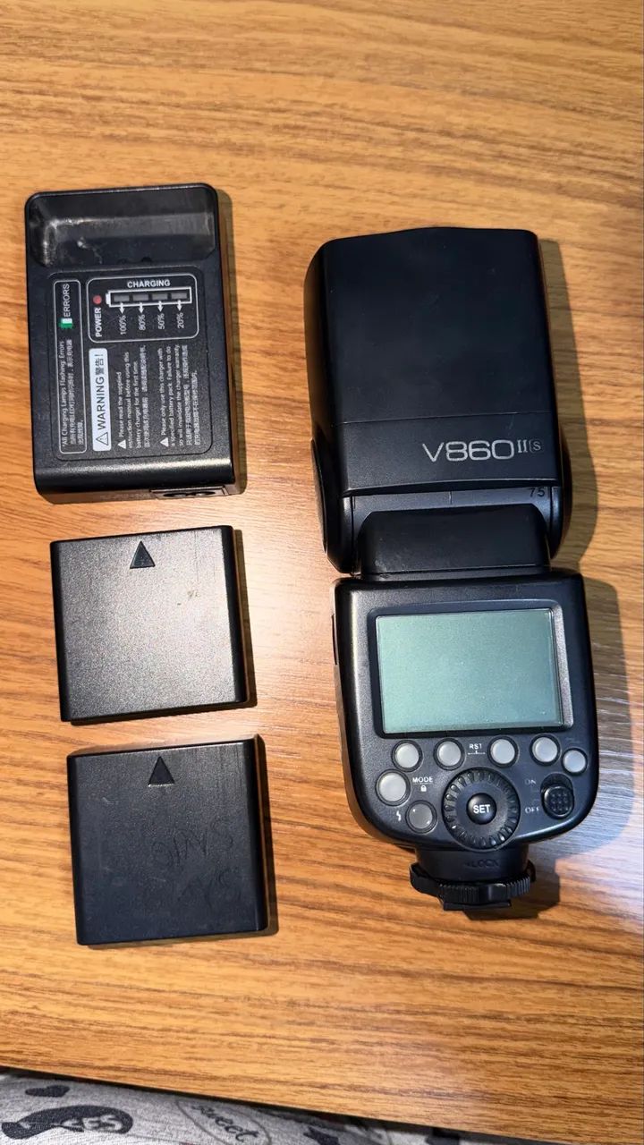 FLASH GODOX V860 II S