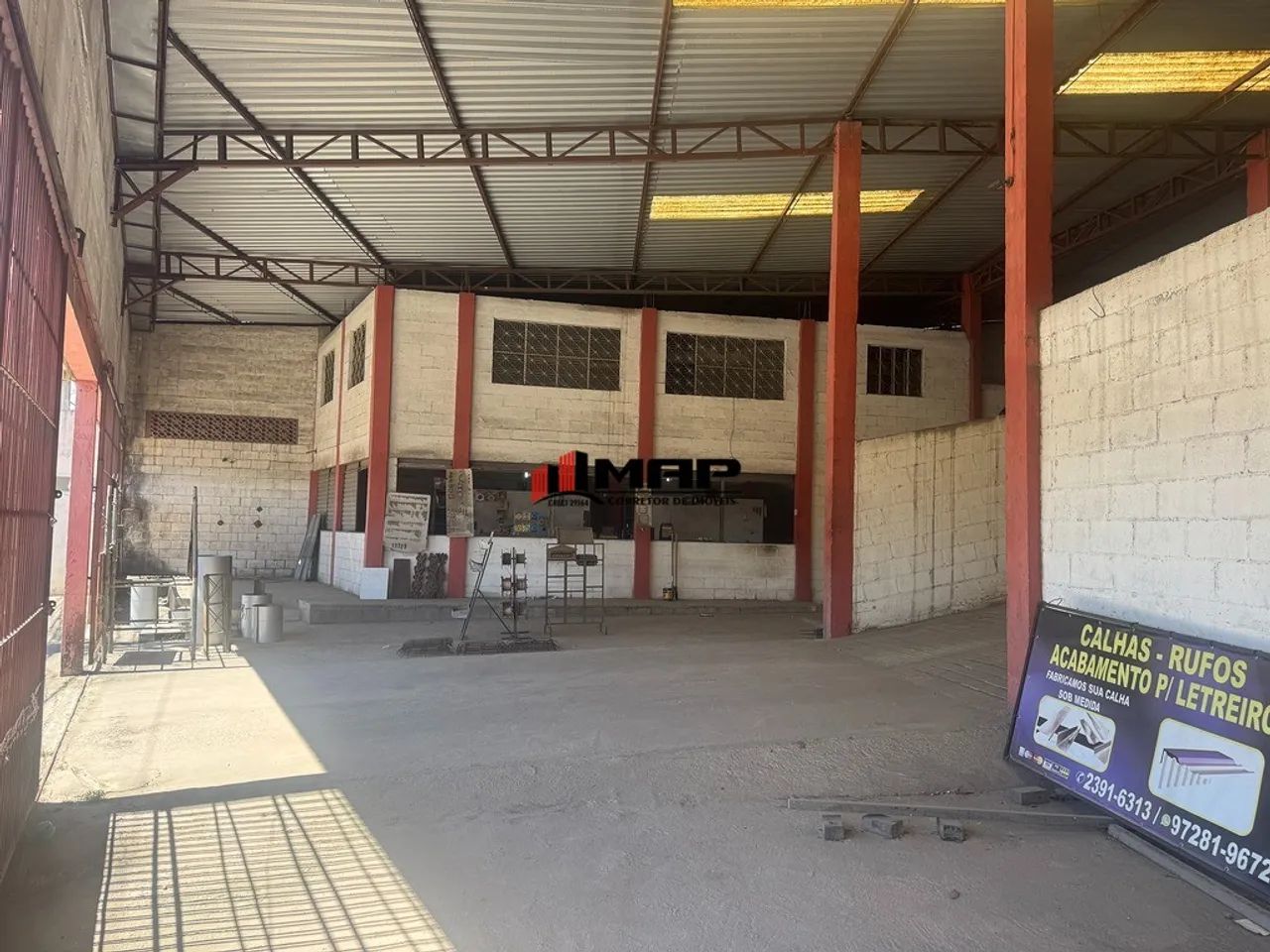 GALPÃO COMERCIAL COM 677m² EM PACIÊNCIA - Foto 2
