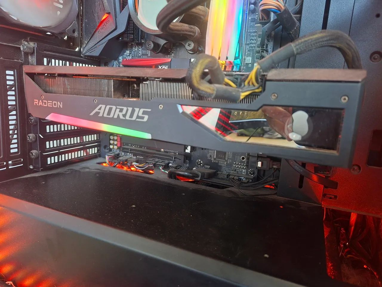 VENDO 6800XT - AORUS  - Foto 4