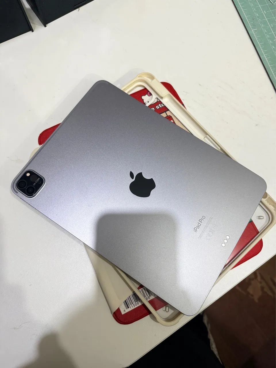 iPad Pro 11 4° Geração 256Gb USADO com Caneta original  - Foto 3