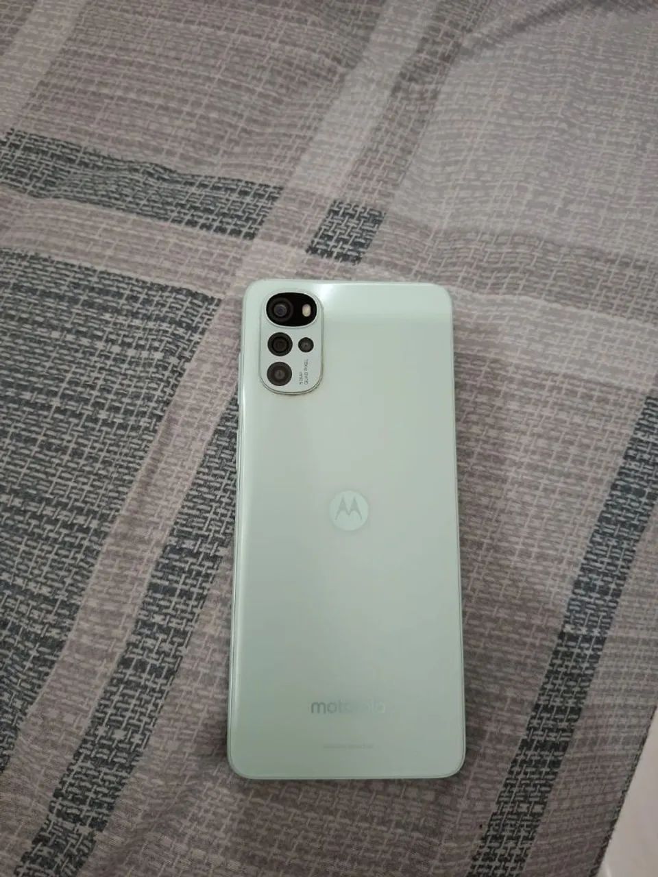 Moto G22