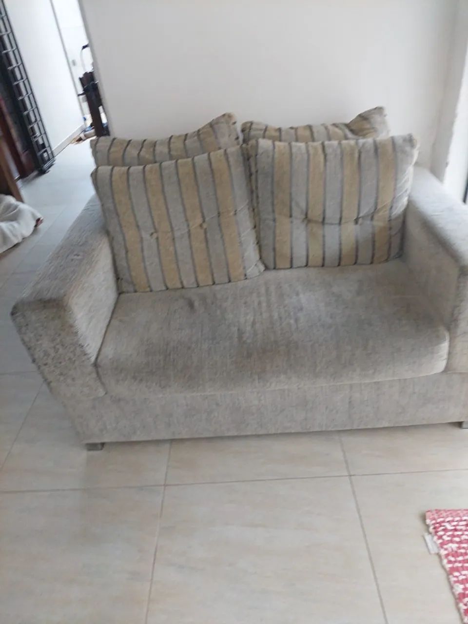 Sofás simples - Foto 2