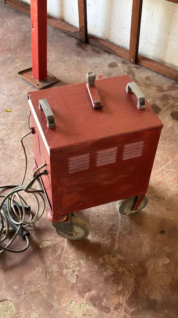 VENDE-SE MÁQUINA DE SOLDA  - Foto 2