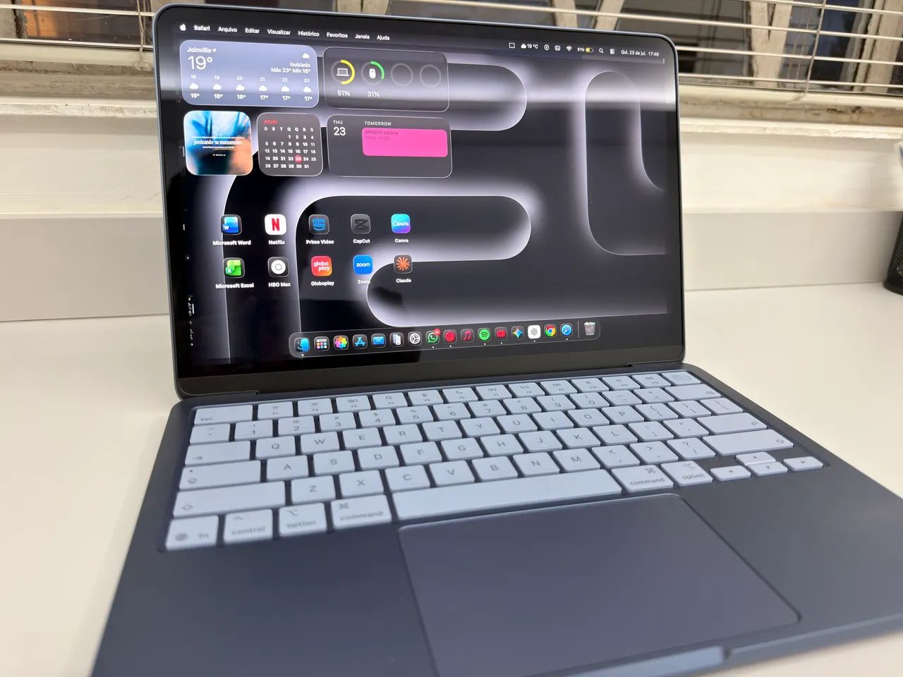 MacBook Neo 512GB Azul Índigo Touch ID Impecável Garantia