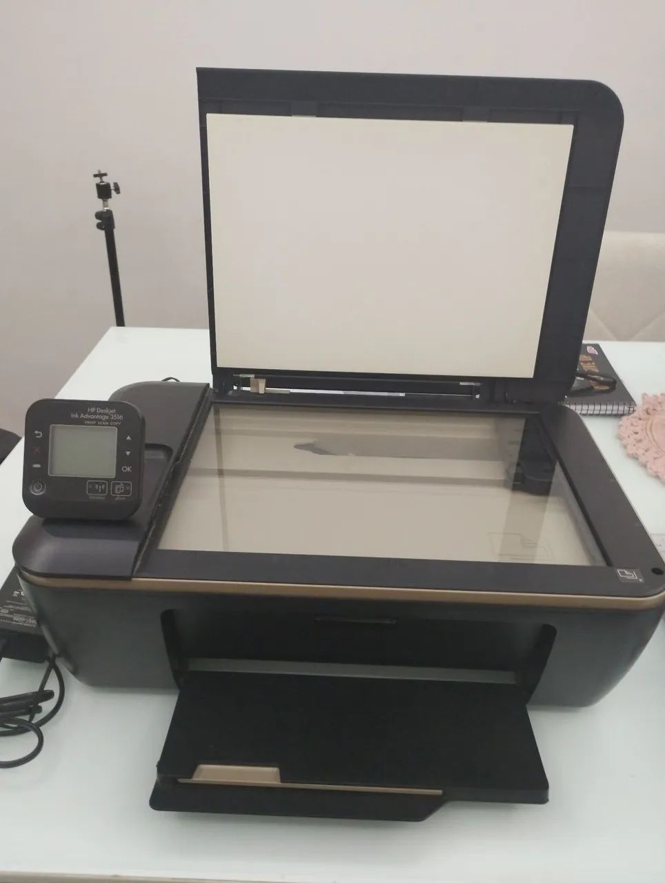 Impressora HP Deskjet Advange 3516 - Foto 2