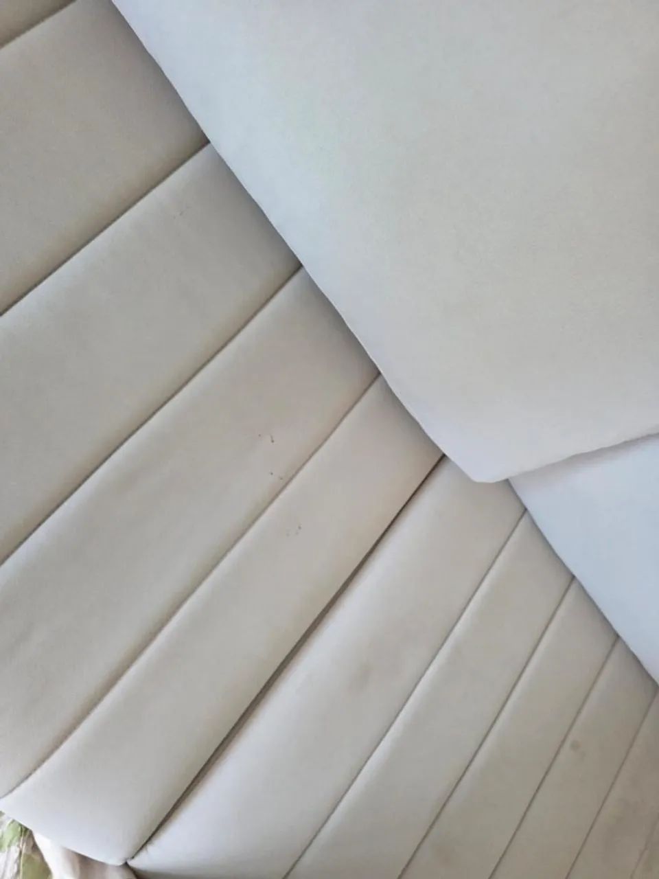 Sofá retrátil cinza claro Tok Stok - Foto 4