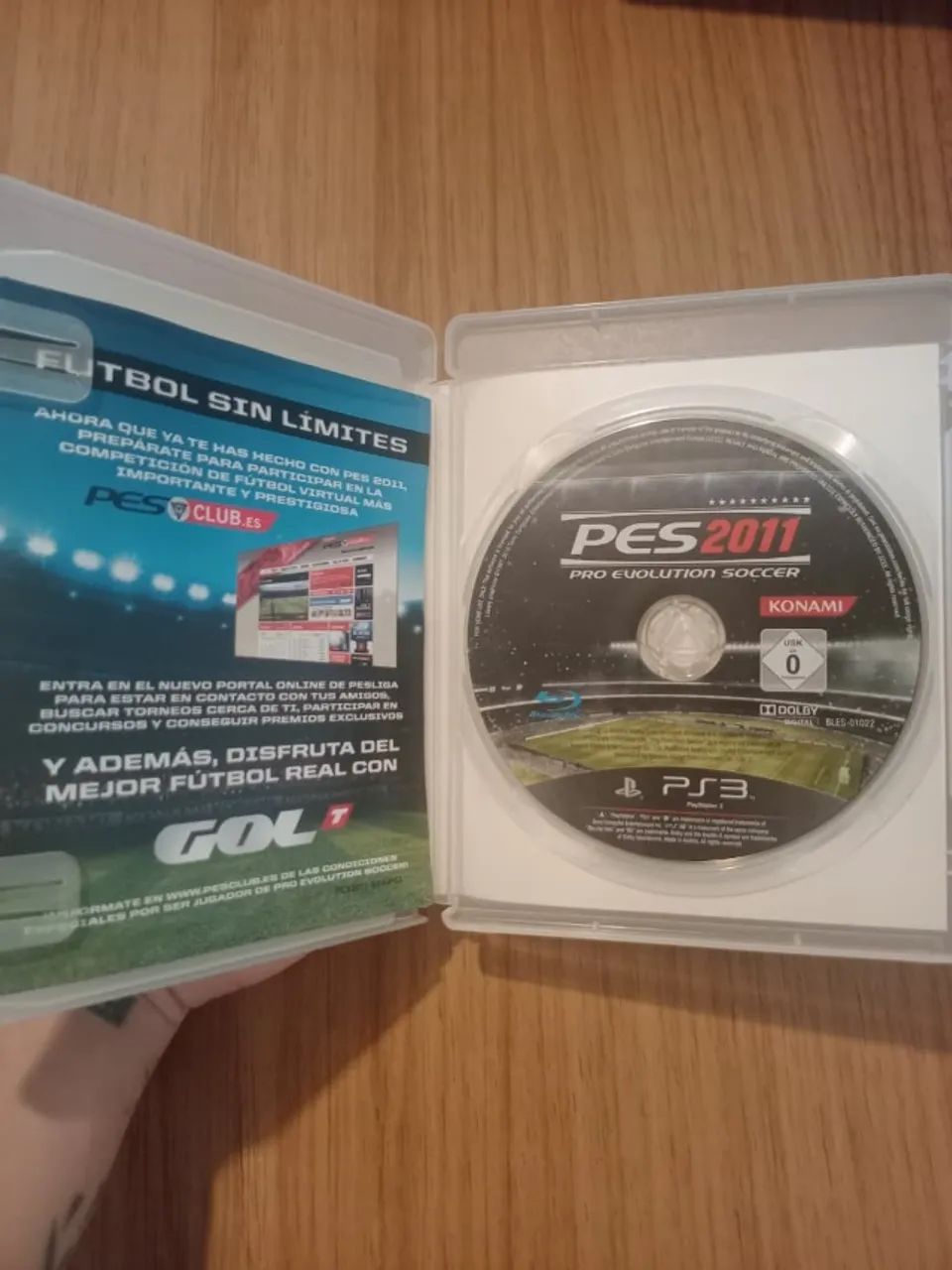 PES 2011 (PS3) - Foto 2