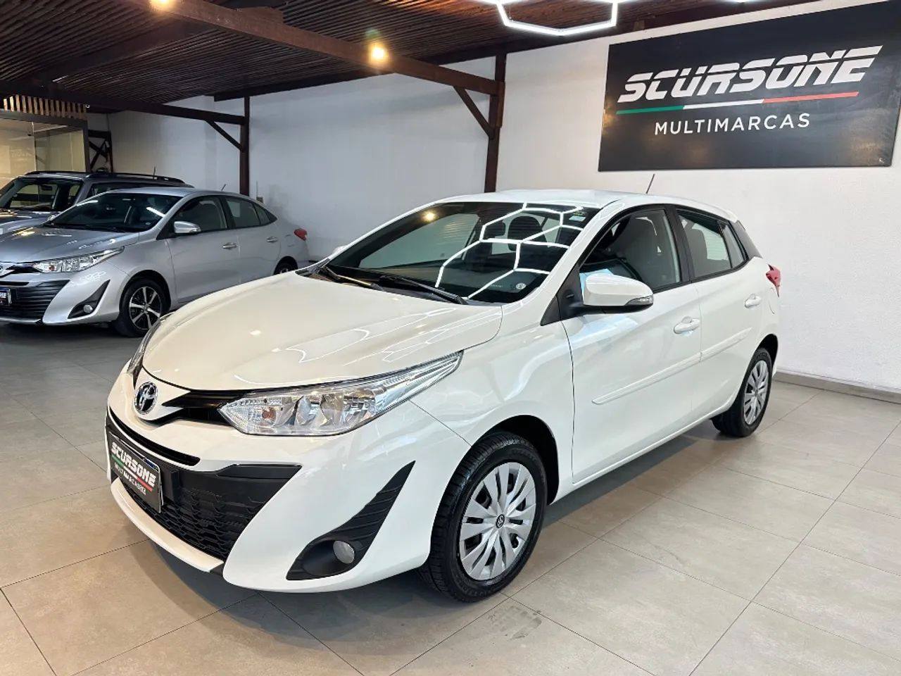 Toyota Yaris XL 1.3 16V FLEX 2020