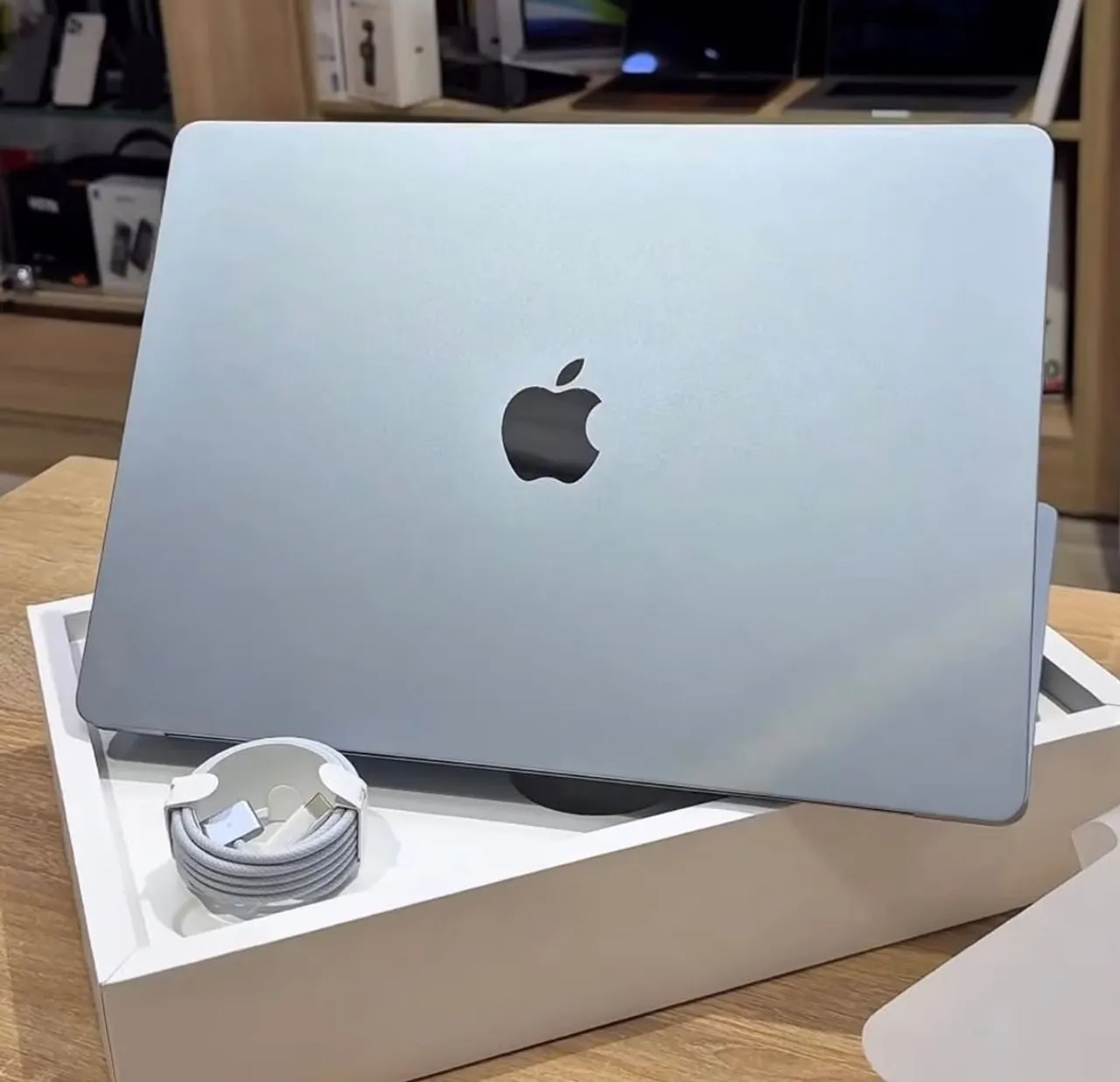 Mac Studio M1 Max 32GB 512GB - Computadores e Desktops - Água