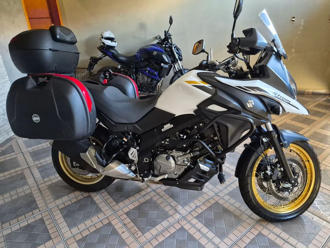 Vstron 650  - Foto 3