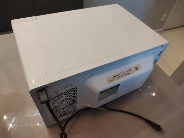 Micro-ondas 20L branco Midea - Foto 4