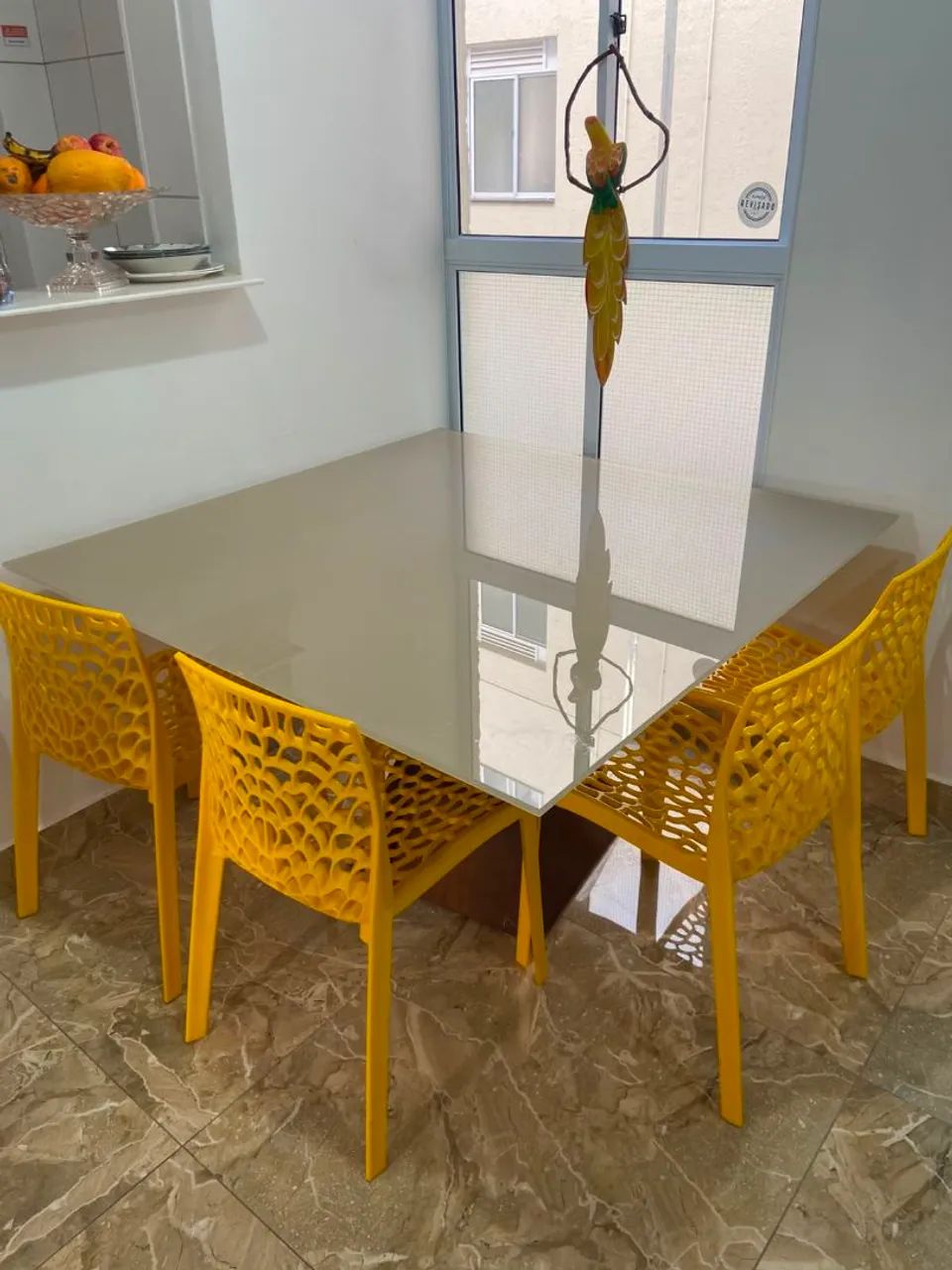 Vendo mesa de vidro 1,20x1,20  - Foto 2