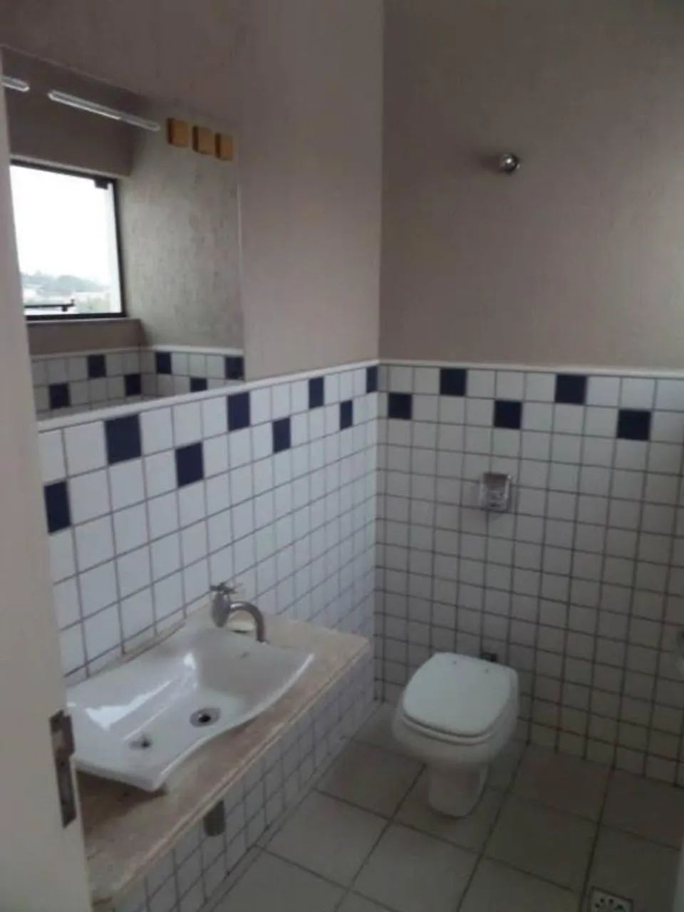 Salão Comercial à Venda no Centro de Sumaré-SP: 2 Banheiros e 115m² de Área - Foto 3