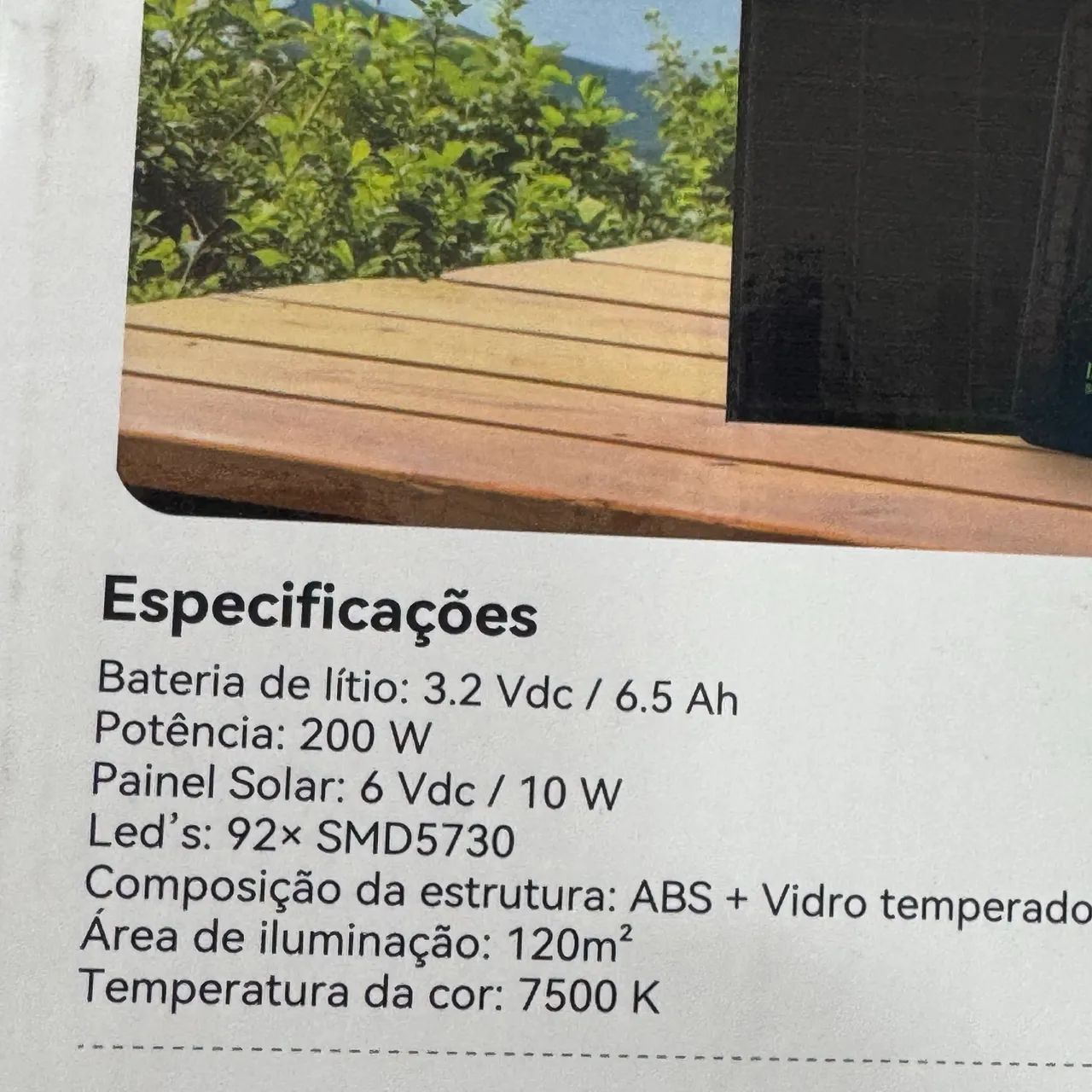 Luminária Refletor 200W com placa solar e controle remoto  - Foto 2