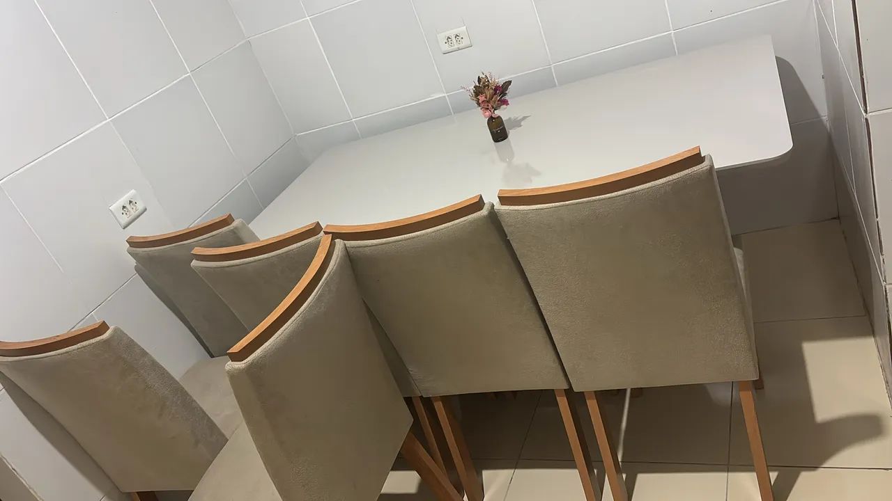 Mesa de 6 cadeiras  - Foto 2