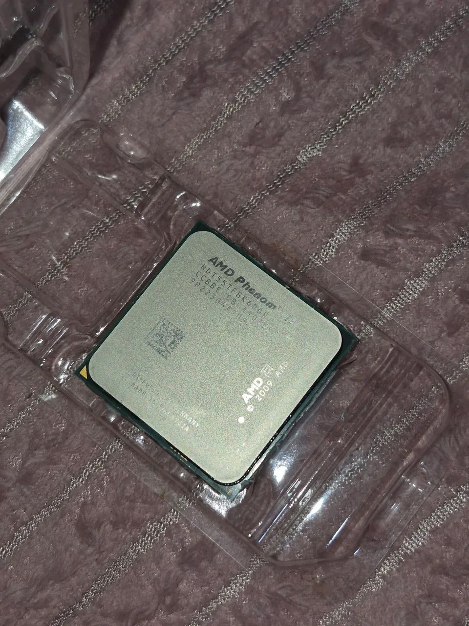 AMD Phenon II X6 1055T - Foto 2