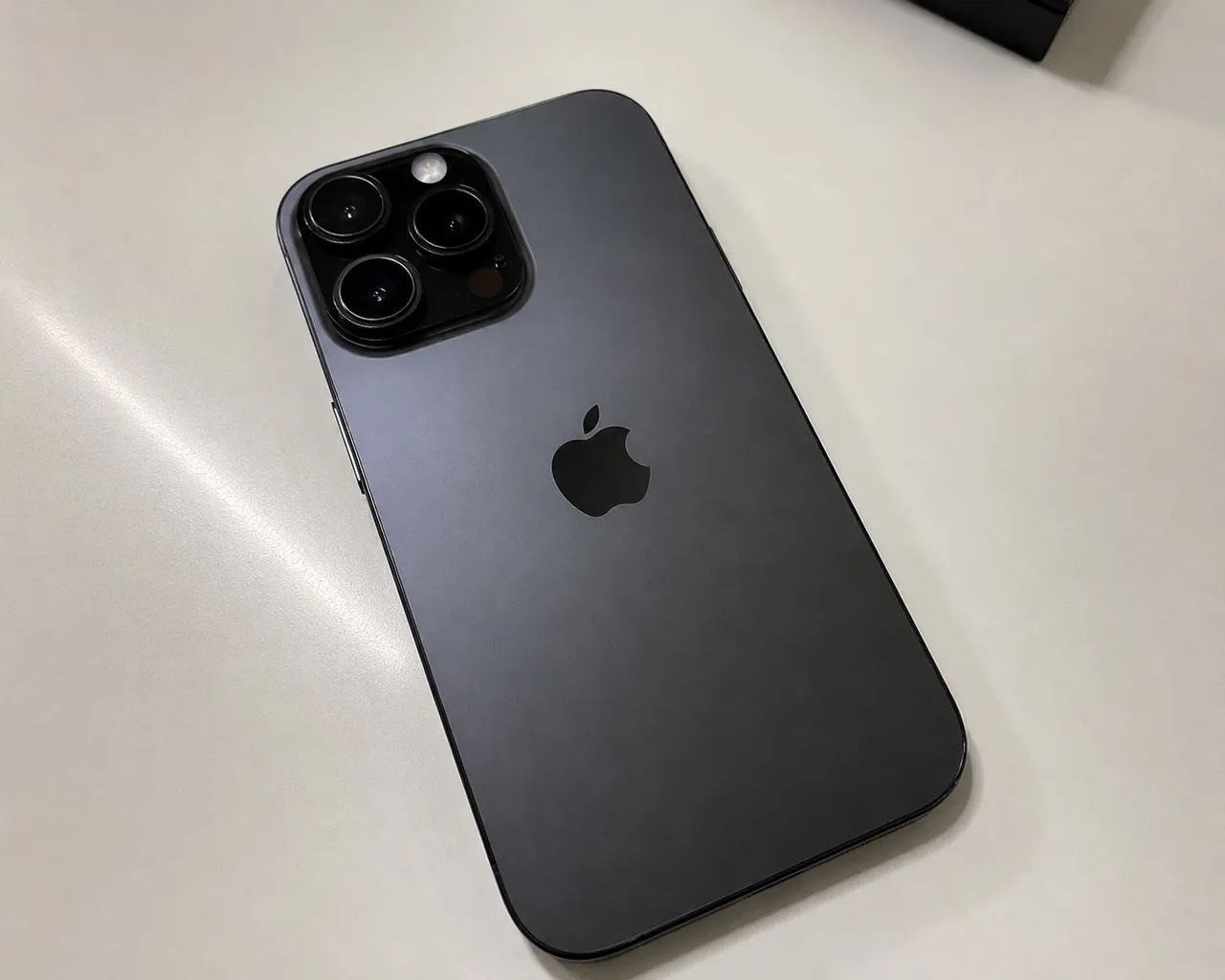 iPhone 16 pro Max  - Foto 2