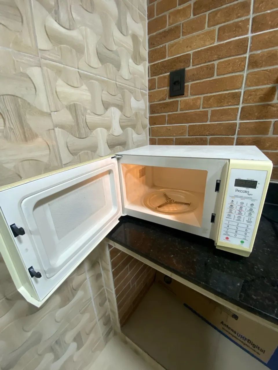 Microondas Panasonic EM ÓTIMO ESTADO - Foto 3