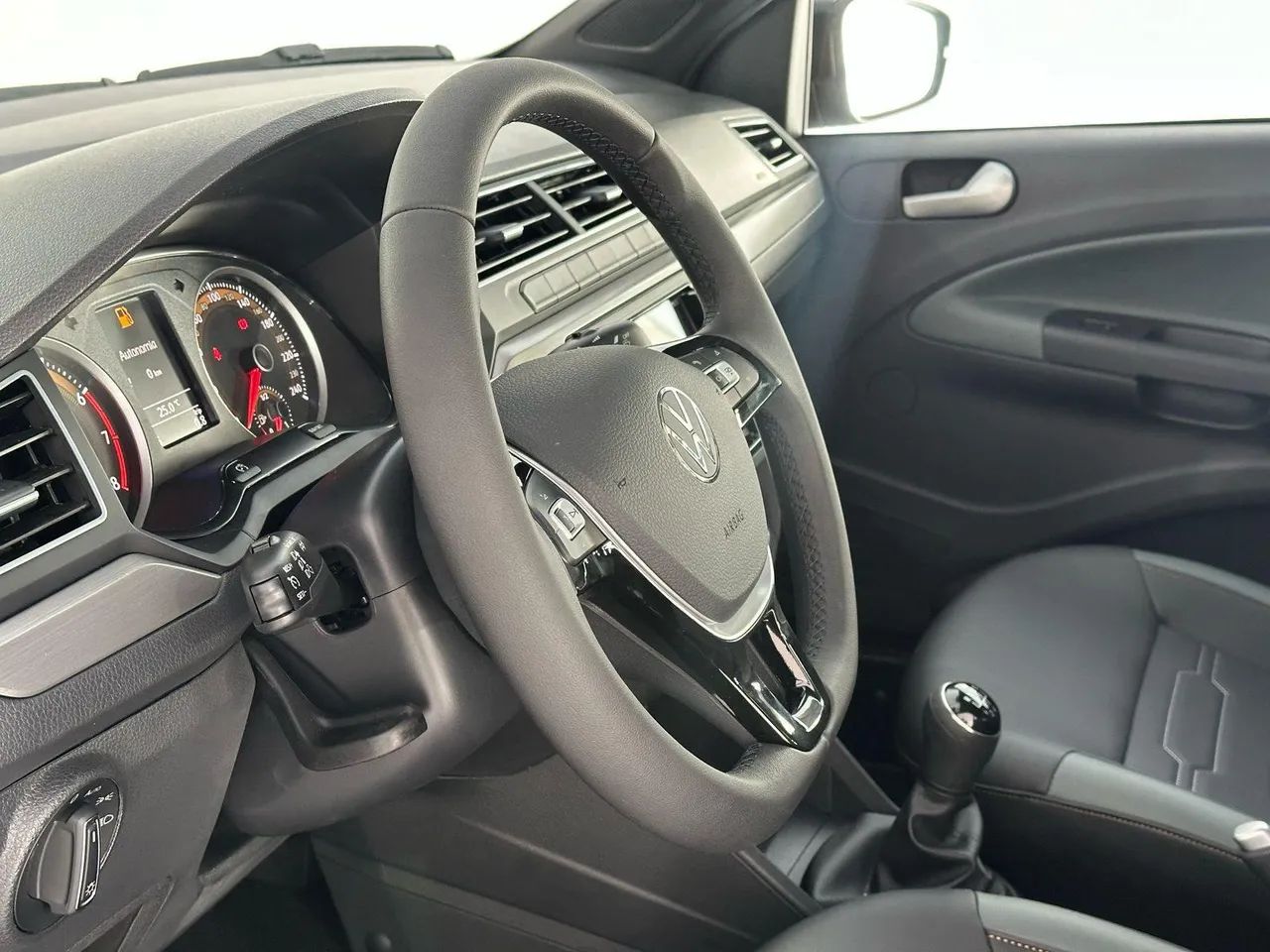 Volkswagen Saveiro Extreme 1.6 Flex 16V CD 2026 - Foto 8