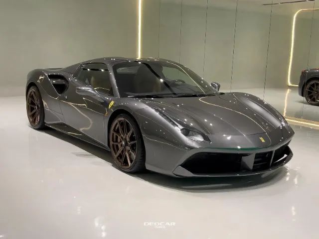Ferrari 488 Spider 3.9 V8 670cv, foto 3 de 20