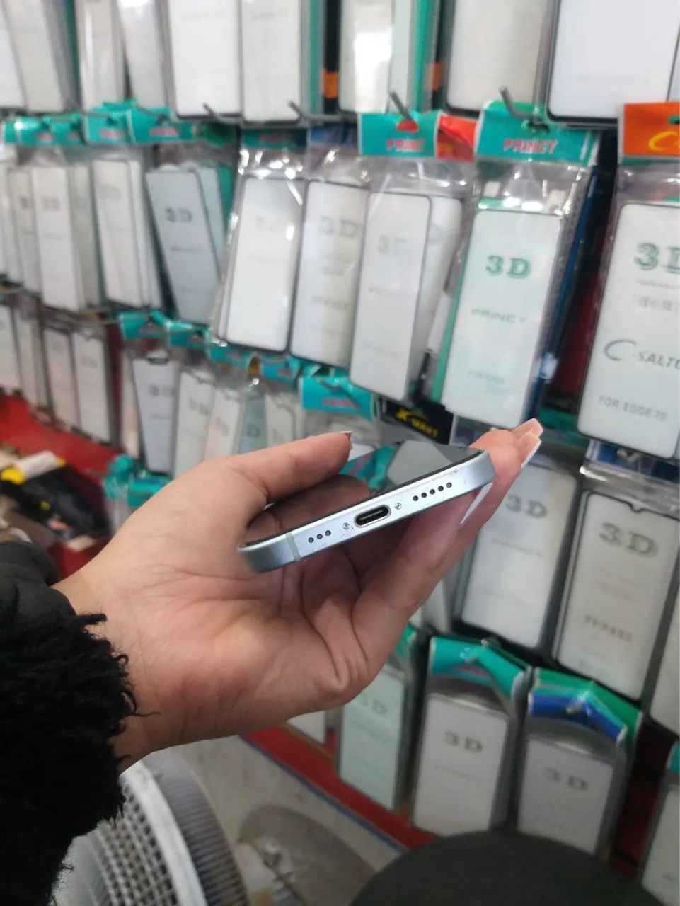 iPhone 15  - Foto 4