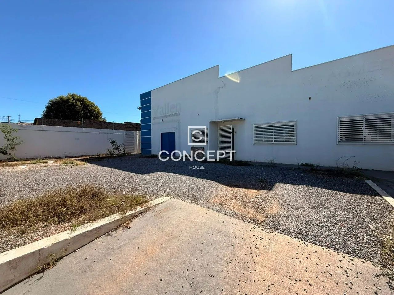 Prédio Comercial - Santa Cruz