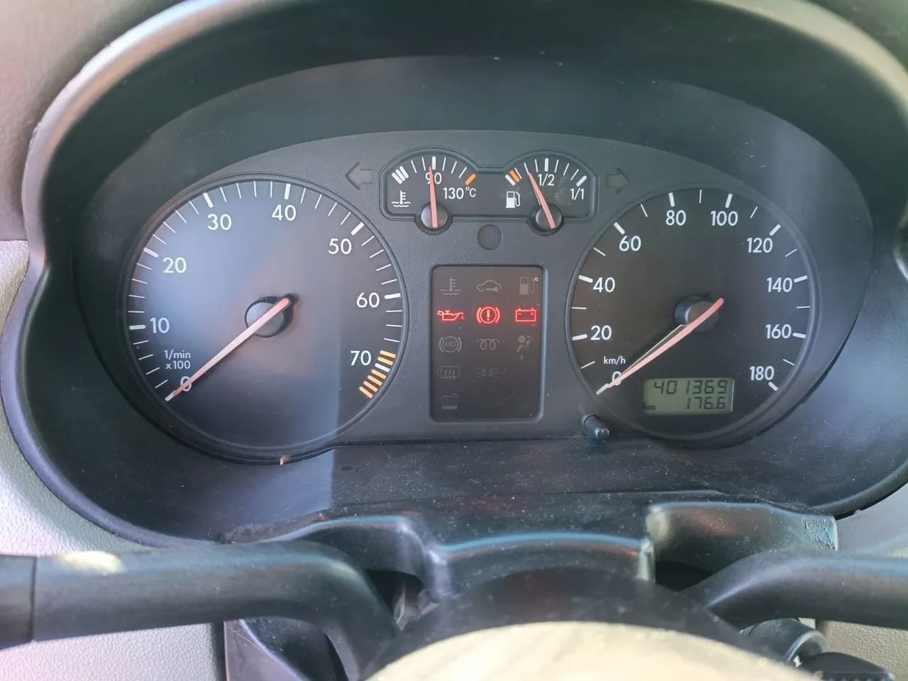 Volkswagen Gol Geração III Plus 1.0 MI 16V Gasolina Mec. 2P 2001