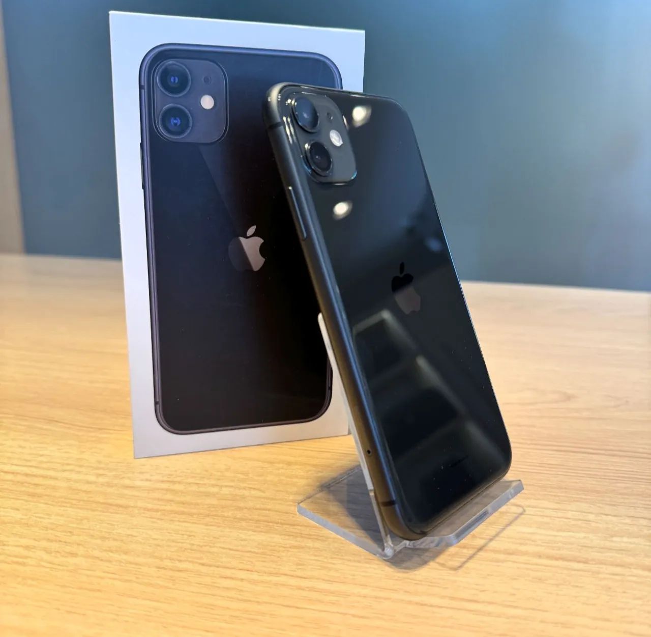 iPhone 11 Normal 64gb  - Foto 2