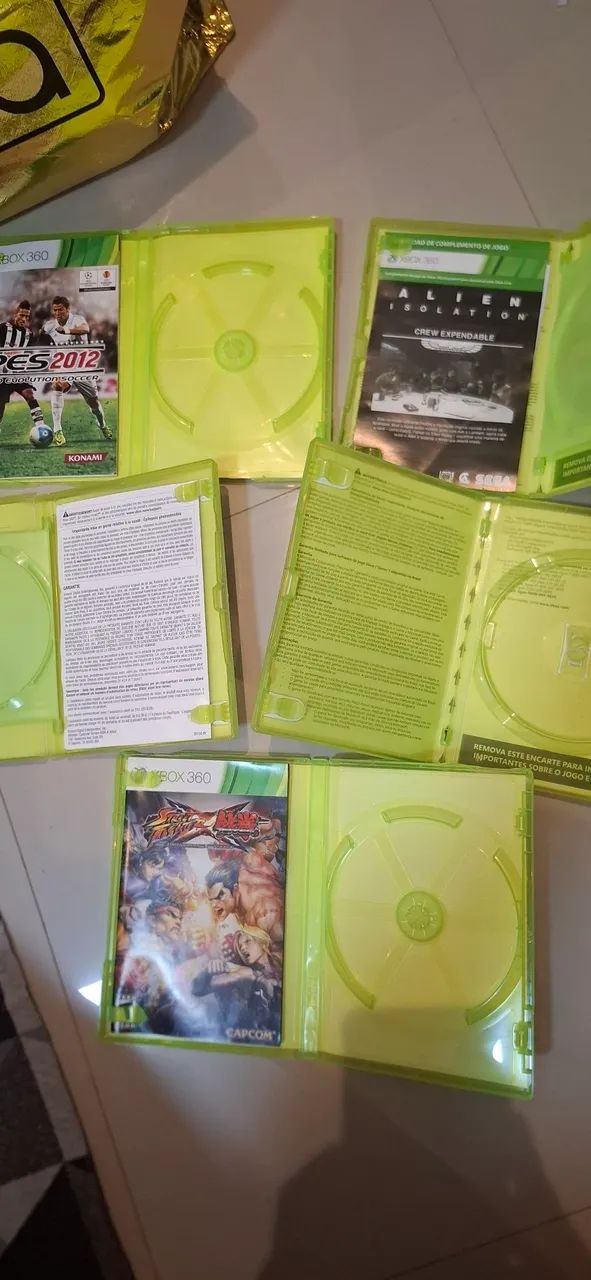 Lote de capas com encartes xbox 360 - Foto 2
