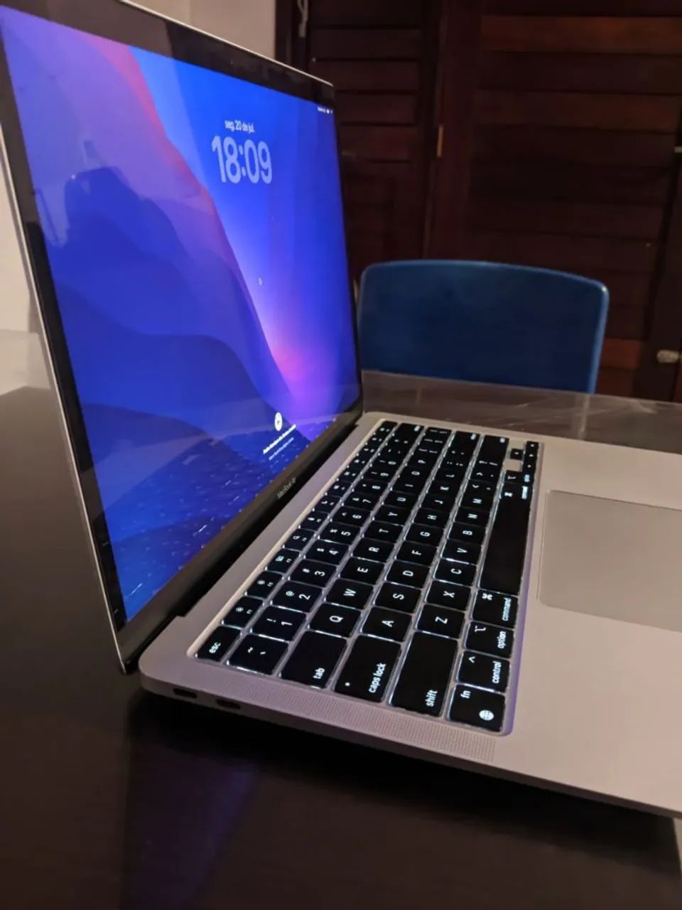 MacBook Air M1 - 8GB/256GB - Seminovo - Prata - Notebooks - Santo