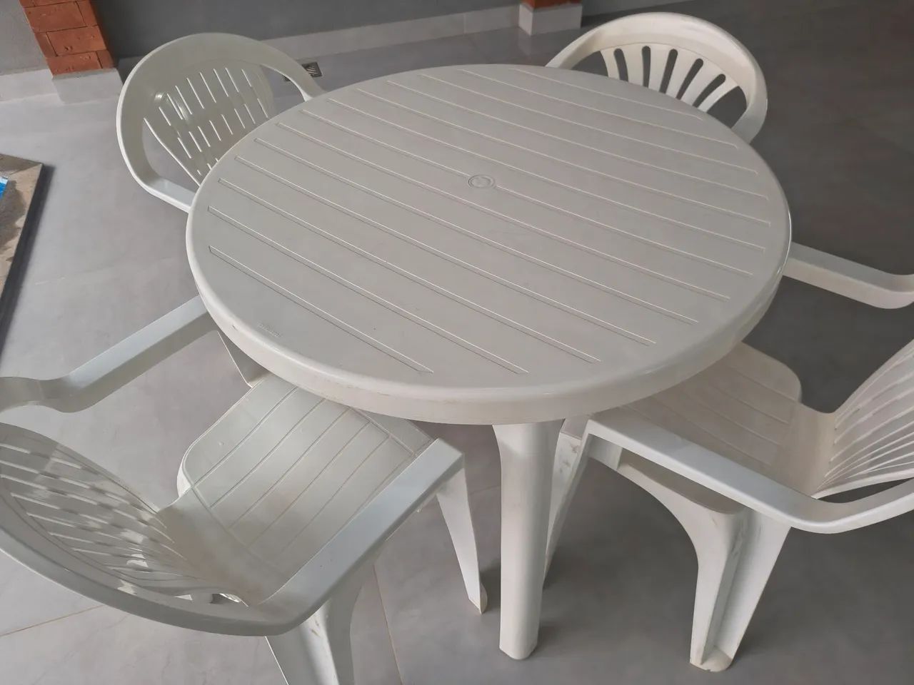 Mesa Plástica com caldeiras  - Foto 2