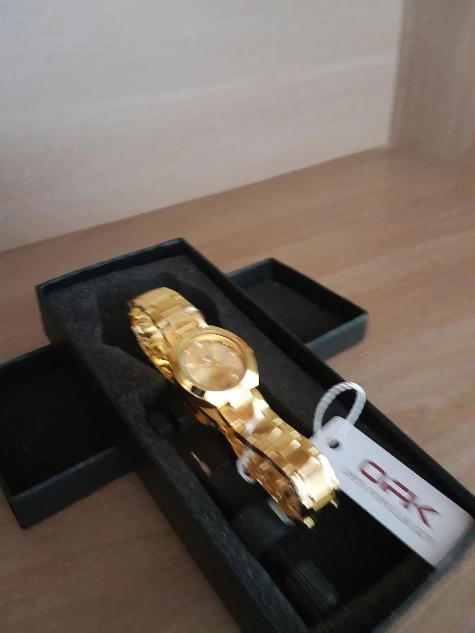Vende-se esse relógio 