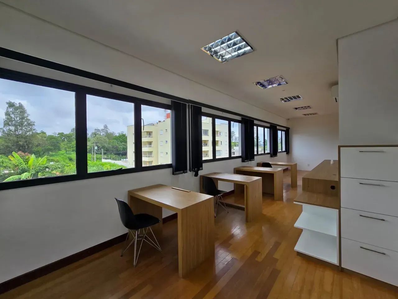 Prédio comercial a venda com 12 salas 740 m² estacionamento no Bairro Centro de Vinhedo - Foto 7