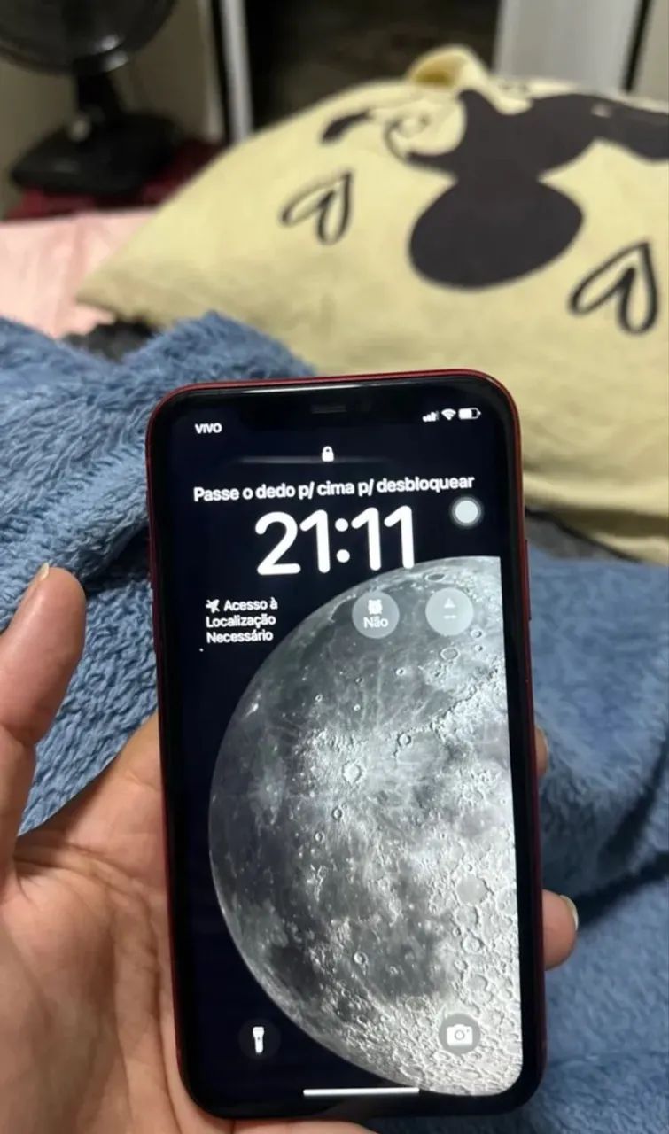 iPhone 11 RED 64GB - Foto 2