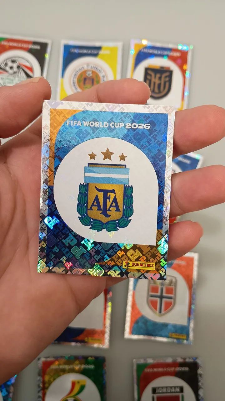 Figurinhas da copa (escudos) - Foto 5