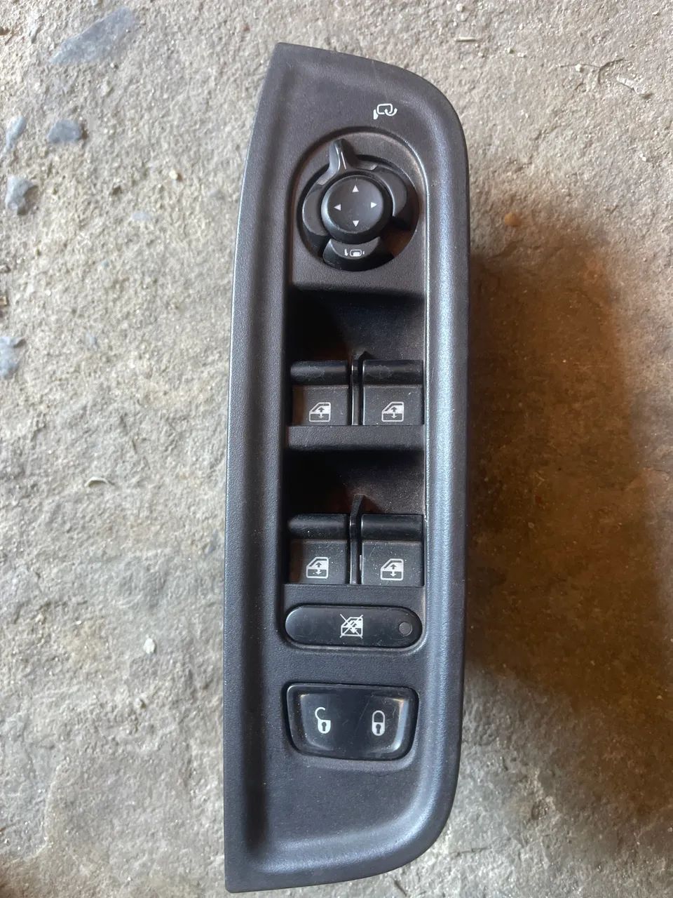 Comando com abatimento dos vidros Fiat toro 