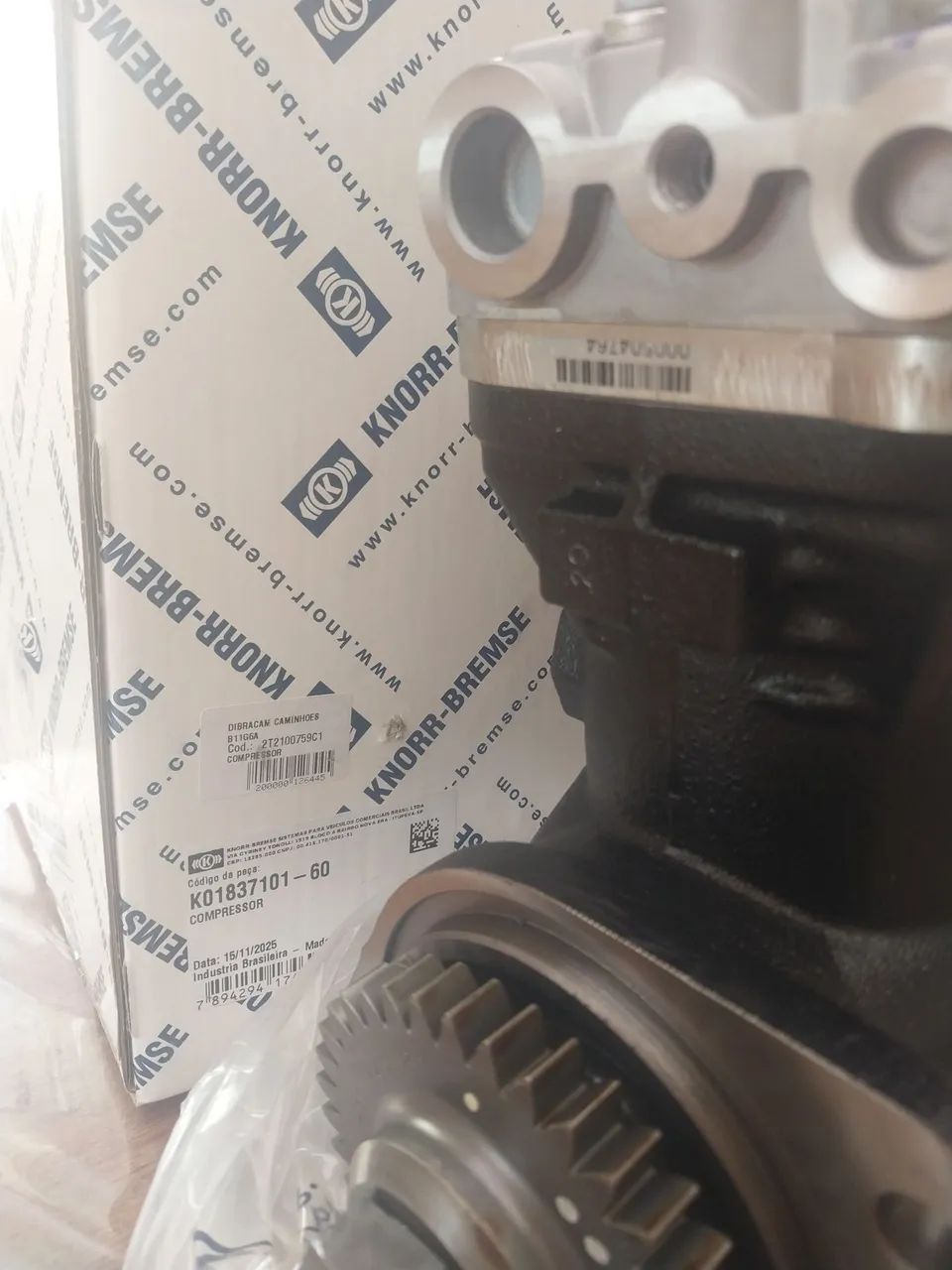 COMPRESSOR DO 24250. - Foto 2