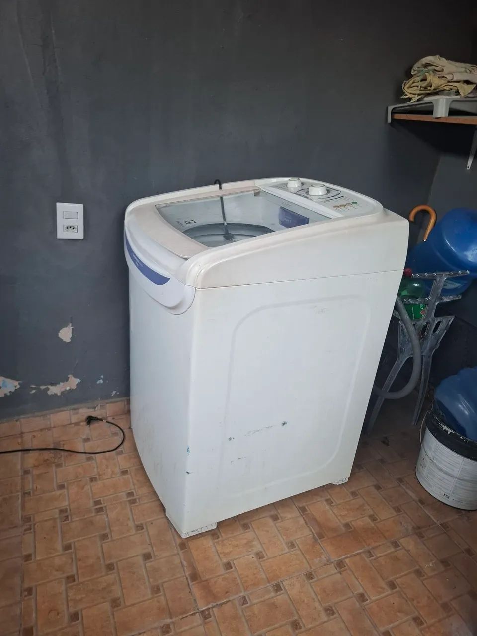 Máquina para retirada de peças 