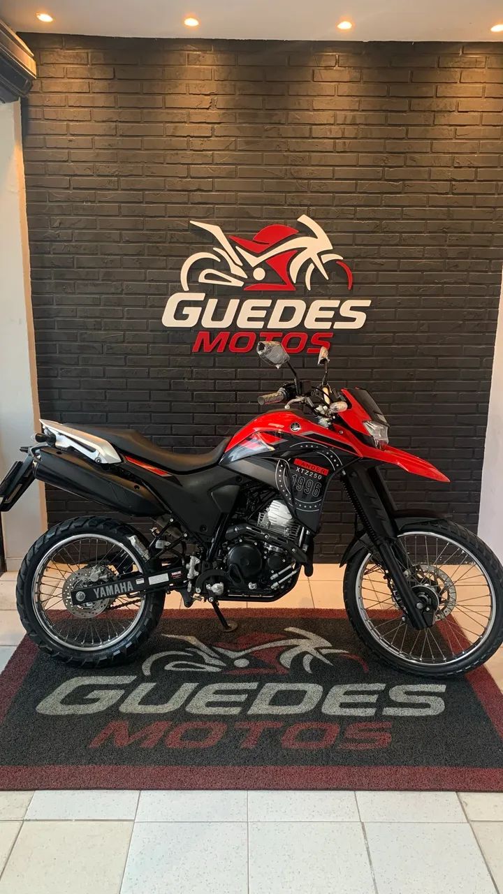 Lander XTZ 250 / 2024  / 14 mil km 