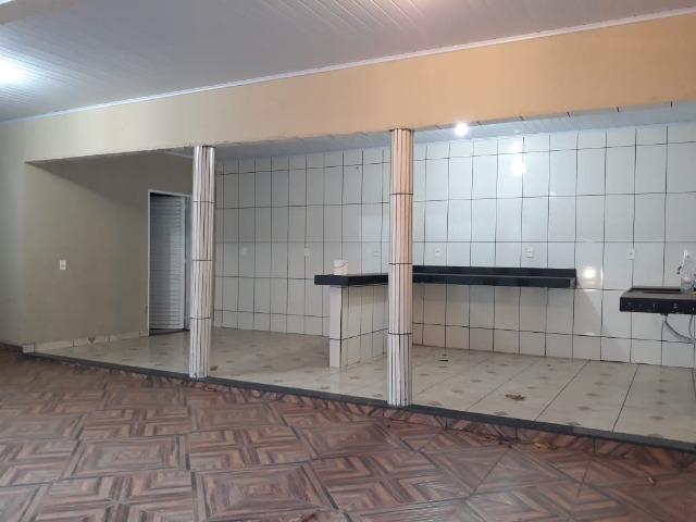 Excelente chácara dentro da cidade com asfalto na porta - Foto 18