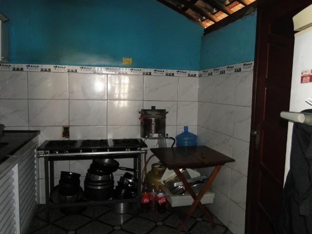 Casa com piscina + bar independente próximo a praça do chacrinha