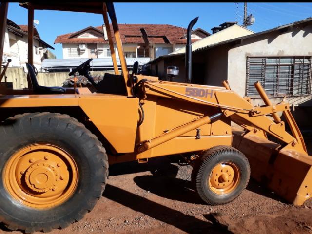 Retroescavadeira KASE 580 H 1994 - Foto 8