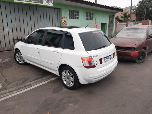 Fiat Stilo 1.8 2003 Completo Teto Solar multimidia - Foto 18